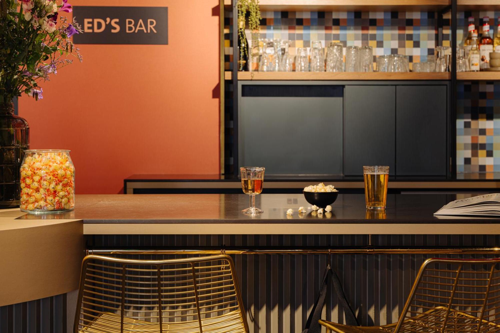 Leonardo Hotel Amsterdam Leidse Square 외부 사진